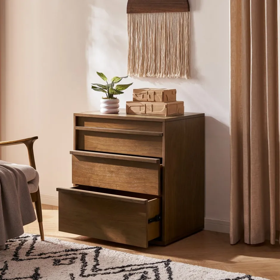 Clearance Joseph 3-Drawer Dresser Dressers & Chest Of Drawers|Dressers & Chest Of Drawers